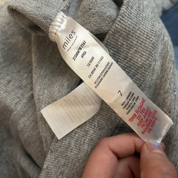 Miles Baseball Print Long Sleeve Crew Neck Gray T Shirt Size 7 Youth - Picture 4 of 4